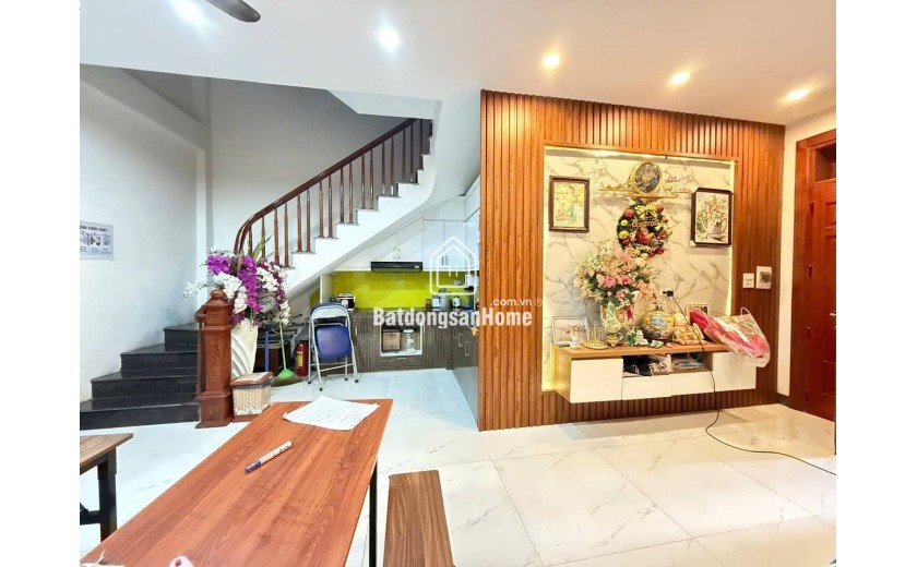 NHÀ ĐẸP Ở LÊ ĐỨC THỌ – 6 TẦNG - LÔ GÓC – CÁCH PHỐ 20M – SỔ NỞ HẬU – NHÀ MỚI XÂY, CHỦ THIỆN TRÍ .